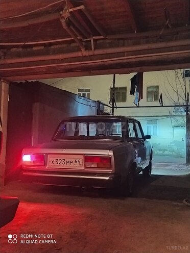 LADA (VAZ) 2107 2010, 90,000 km - 1.6 l - Salyan