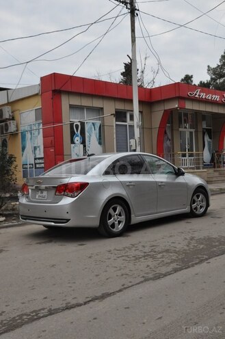 Chevrolet Cruze 2015, 300,000 km - 1.4 l - Şirvan