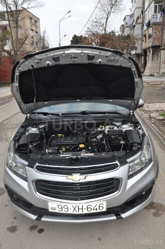 Chevrolet Cruze 2015, 300,000 km - 1.4 l - Şirvan