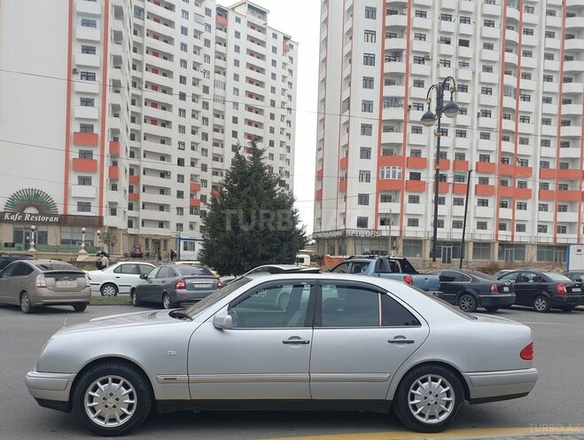Mercedes E 230 1997, 287,850 km - 2.3 l - Bakı