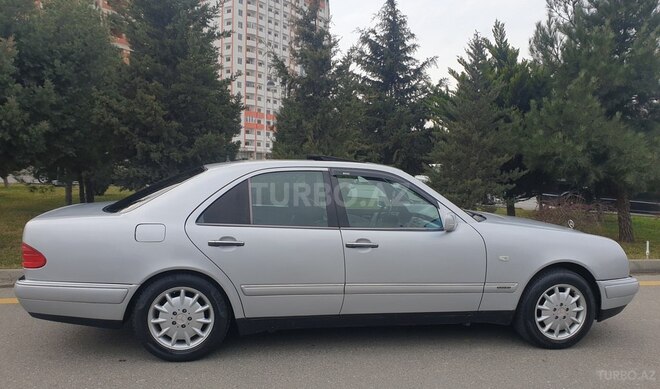 Mercedes E 230 1997, 287,850 km - 2.3 l - Bakı