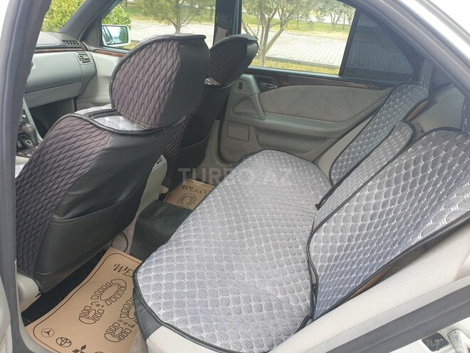 Mercedes E 230 1997, 287,850 km - 2.3 l - Bakı