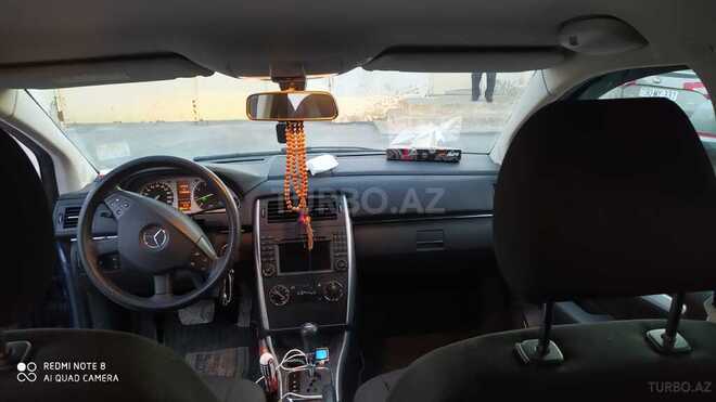 Mercedes B 170 2008, 177,000 km - 1.7 л - Bakı
