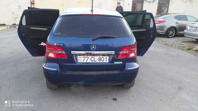 Mercedes B 170 2008, 177,000 km - 1.7 л - Bakı