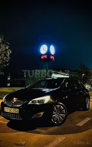Opel Astra 2011, 153,400 km - 1.3 l - Bakı