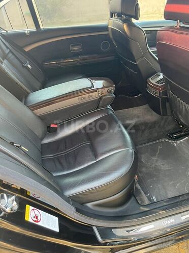 BMW 745 2002, 249,000 km - 4.4 л - Bakı