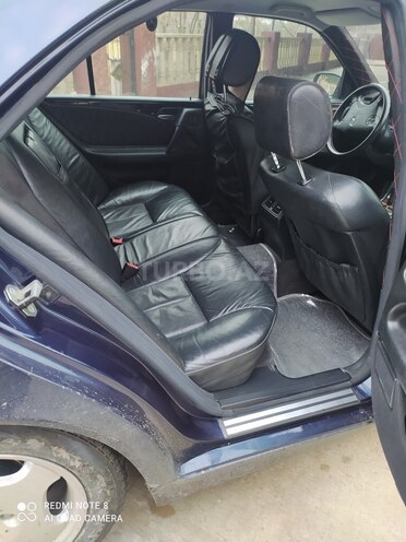 Mercedes E 240 2000, 360,000 km - 2.4 l - Saatlı