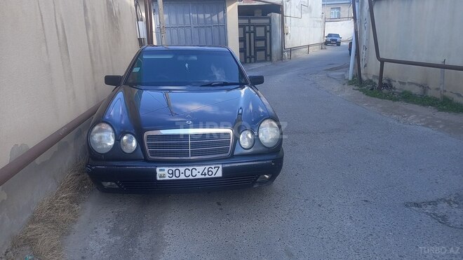 Mercedes E 240 1998, 392,000 km - 2.4 л - Bakı