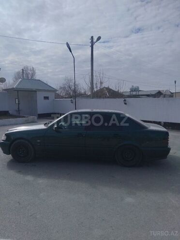 Mercedes C 180 2000, 570,000 km - 1.8 l - Ağdaş