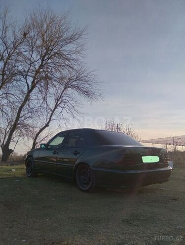 Mercedes C 180 2000, 570,000 km - 1.8 l - Ağdaş