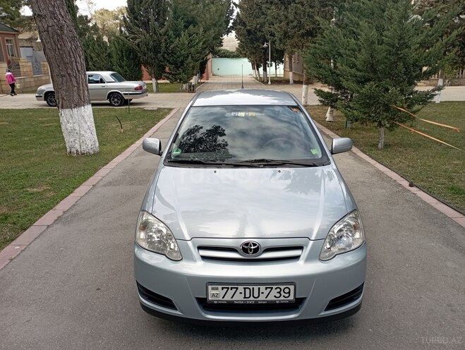 Toyota Corolla 2006, 213,000 km - 1.4 l - Bakı