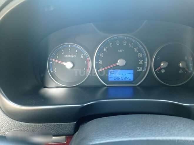Hyundai Santa Fe 2008, 187,000 km - 2.7 л - Bakı