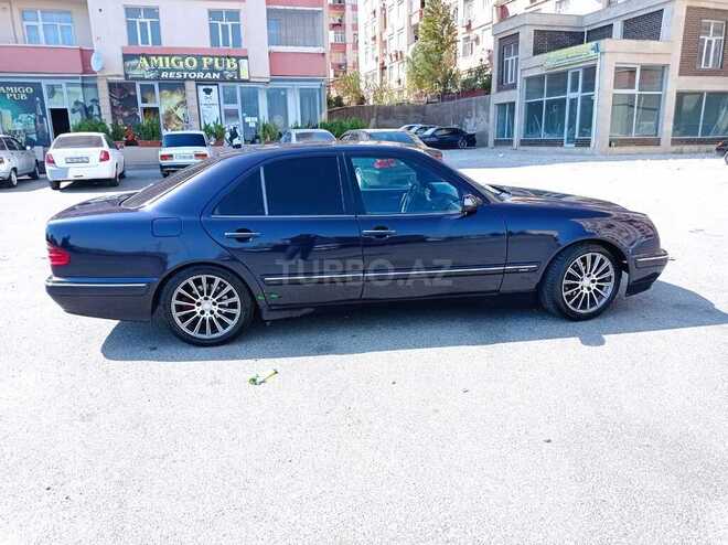 Mercedes E 240 1997, 264,613 km - 2.4 l - Bakı