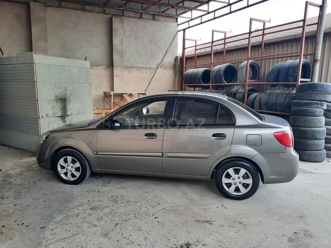 Kia Rio 2011, 175,000 km - 1.5 l - Bakı