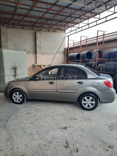 Kia Rio 2011, 175,000 km - 1.5 l - Bakı