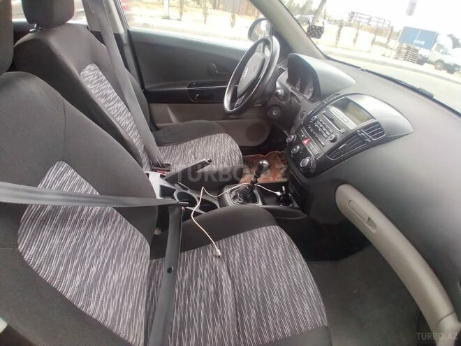 Kia Ceed 2009, 322,800 km - 1.6 l - Bakı