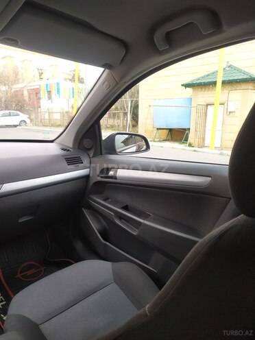 Opel Astra 2004, 277,690 km - 1.4 l - Bakı