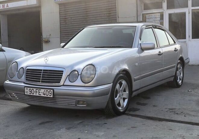 Mercedes E 230 1995, 245,000 km - 2.3 л - Sumqayıt