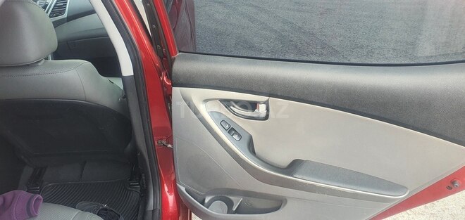Hyundai Elantra 2014, 70,000 km - 1.8 l - Bakı