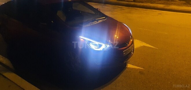 Hyundai Elantra 2014, 70,000 km - 1.8 l - Bakı