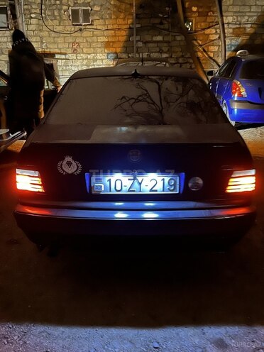 BMW 320 1998, 350,000 km - 2.0 l - Bakı