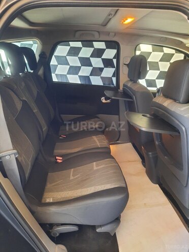 Renault Grand Scenic 2006, 388,756 km - 1.5 l - Sumqayıt