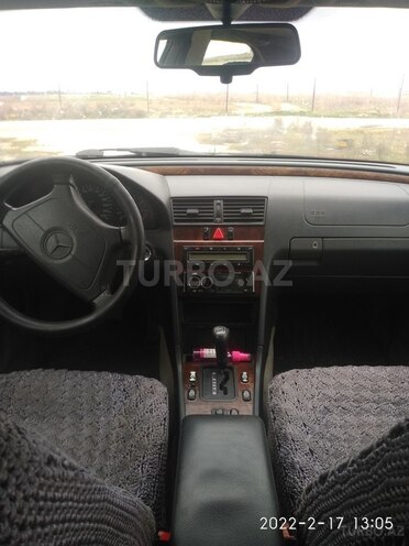 Mercedes C 220 1996, 490,000 km - 2.2 л - Bakı