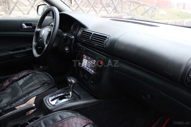 Volkswagen Passat 2002, 256,000 km - 1.8 l - Xaçmaz