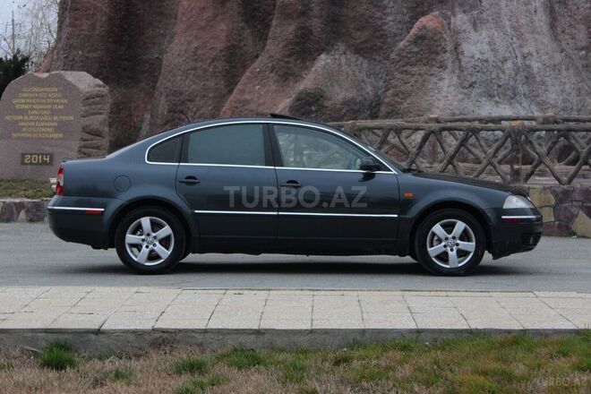 Volkswagen Passat 2002, 256,000 km - 1.8 l - Xaçmaz