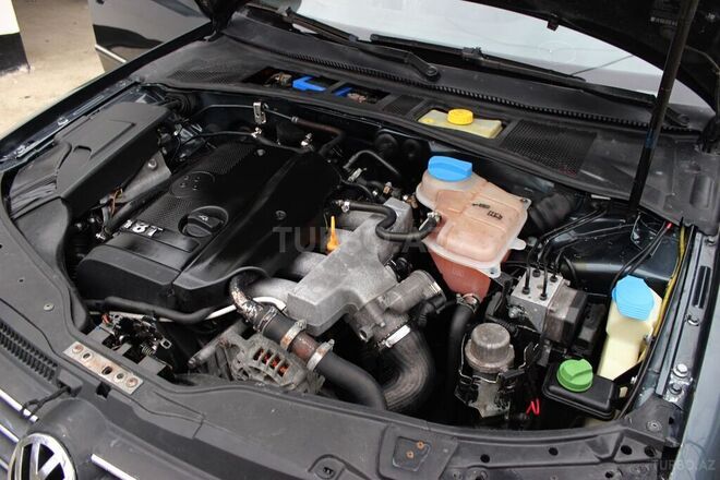 Volkswagen Passat 2002, 256,000 km - 1.8 l - Xaçmaz