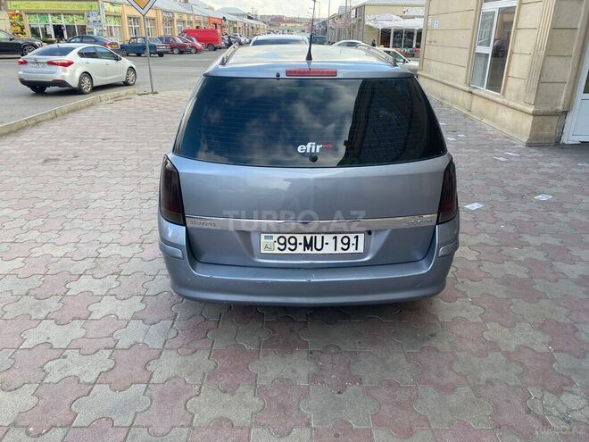 Opel Astra 2006, 150,000 km - 1.9 l - Bakı