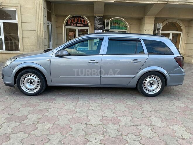 Opel Astra 2006, 150,000 km - 1.9 l - Bakı