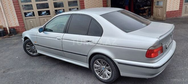 BMW 528 1997, 135,000 km - 2.8 l - Bakı