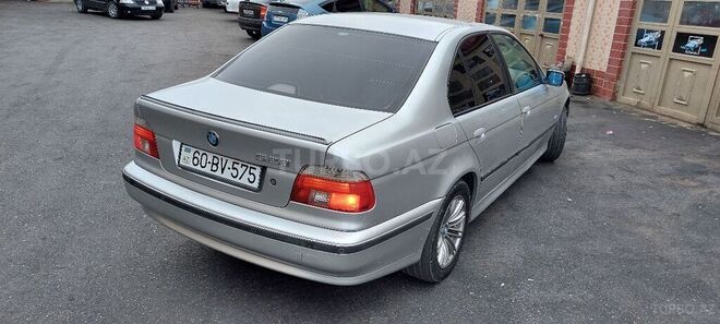 BMW 528 1997, 135,000 km - 2.8 l - Bakı