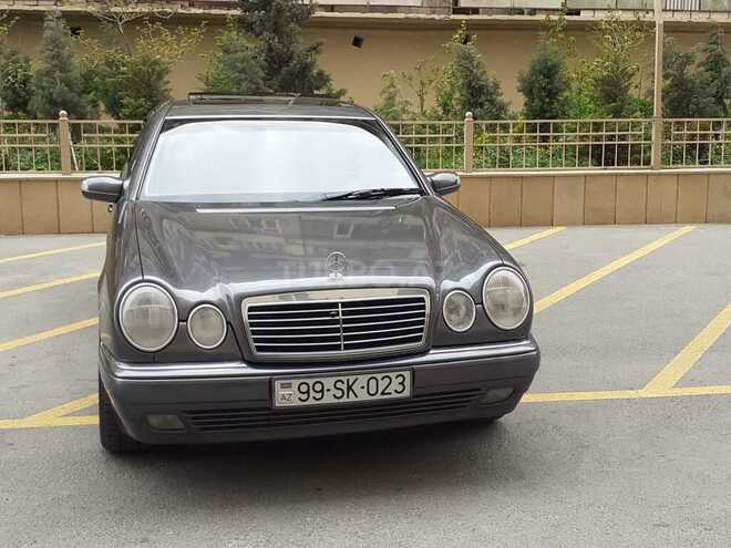 Mercedes E 200 1999, 379,871 km - 2.0 l - Bakı