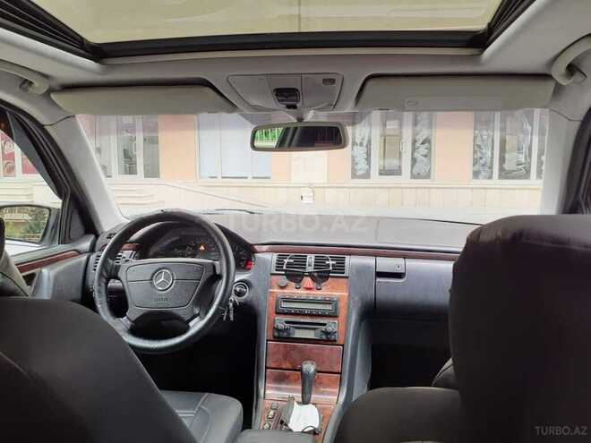 Mercedes E 200 1999, 379,871 km - 2.0 l - Bakı