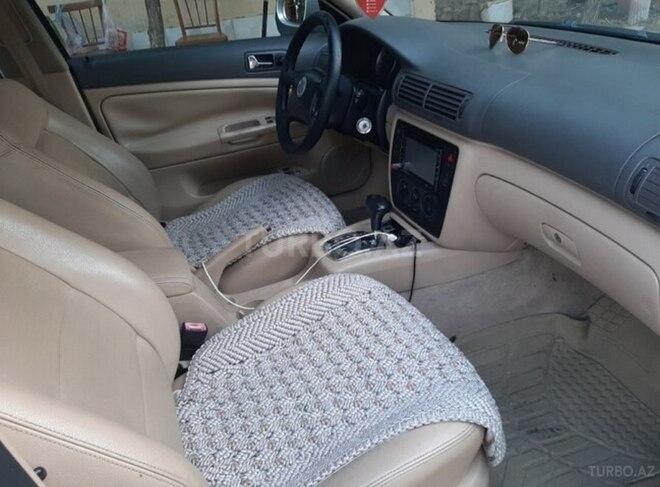 Volkswagen Passat 2004, 218,000 km - 1.8 l - Astara