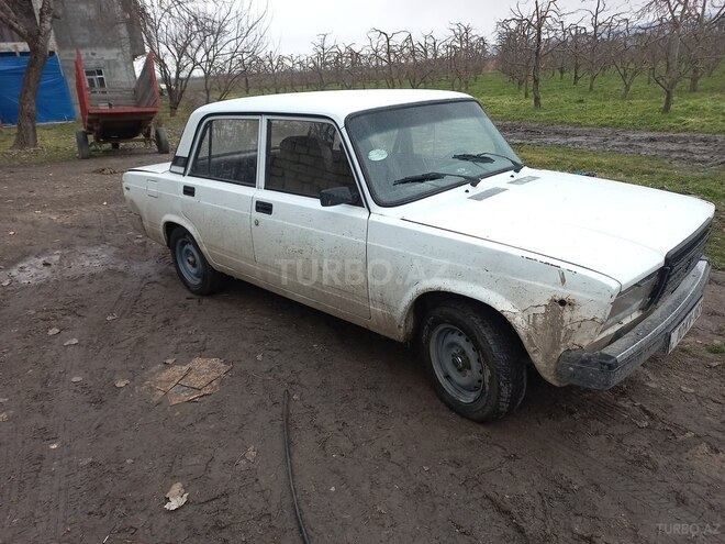 LADA (VAZ) 2107 2002, 175,235 km - 1.6 l - Quba