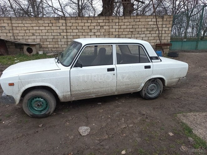 LADA (VAZ) 2107 2002, 175,235 km - 1.6 l - Quba