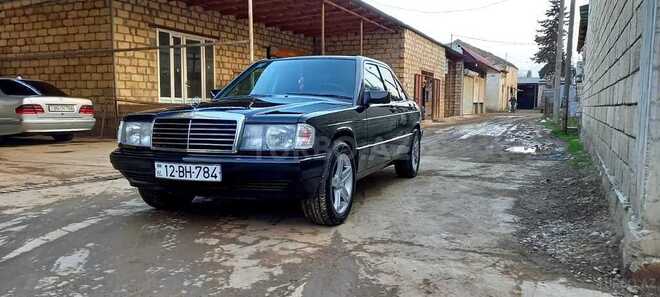 Mercedes 190 1990, 347,000 km - 1.8 l - Biləsuvar