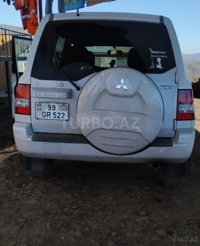 Mitsubishi Pajero io 2001, 203,000 km - 2.0 l - Yardımlı