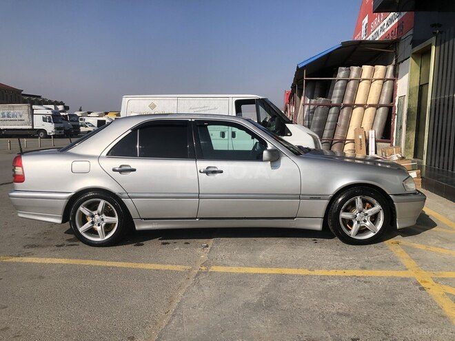 Mercedes C 200 1996, 444,580 km - 2.0 л - Bakı