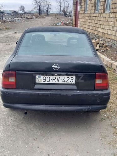 Opel Vectra 1993, 500,000 km - 1.4 l - Gəncə
