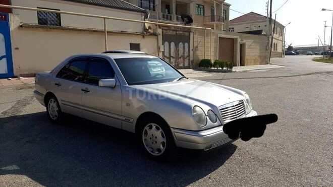 Mercedes E 200 1998, 350,000 km - 2.0 l - Bakı