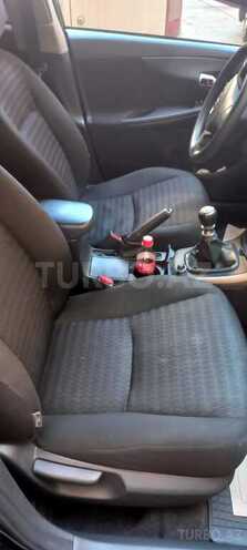 Toyota Corolla 2009, 172,000 km - 1.4 l - Bakı