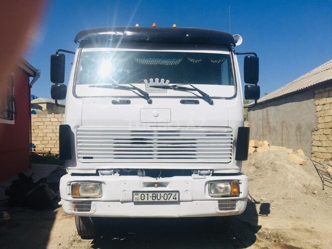 Mercedes  1988, 111,111 km - 9.0 л - Bakı