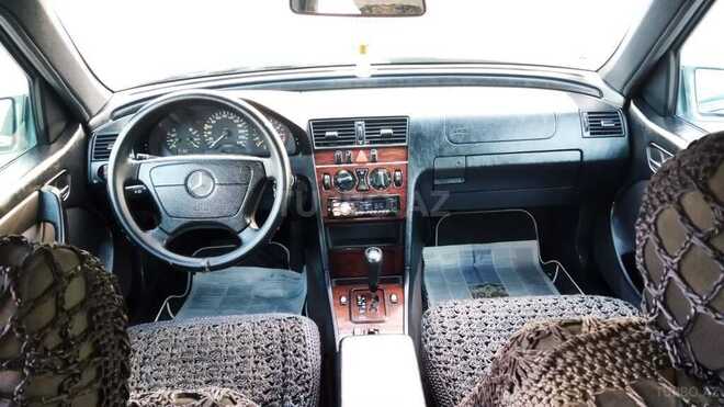 Mercedes C 180 1999, 250,000 km - 1.8 l - Bakı