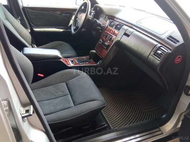 Mercedes E 240 1997, 301,000 km - 2.4 l - İsmayıllı
