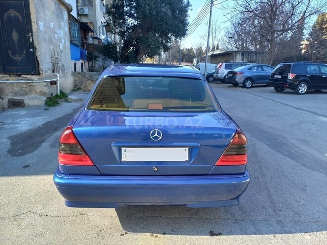 Mercedes C 180 1999, 350,000 km - 1.8 l - Bakı