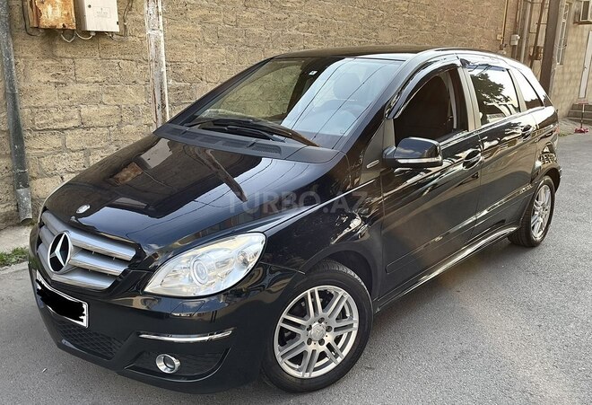 Mercedes B 170 2010, 91,000 km - 1.7 l - Bakı